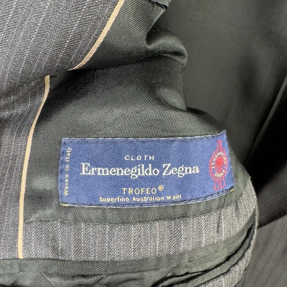 Ermenegildo Zegna Cloth Baglioni Men's Gray Striped Wool‎ 2 Button Suit Jacket